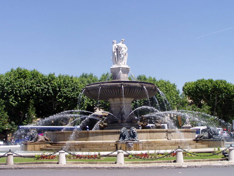 Ville de Aix-en-Provence Rack Occasion